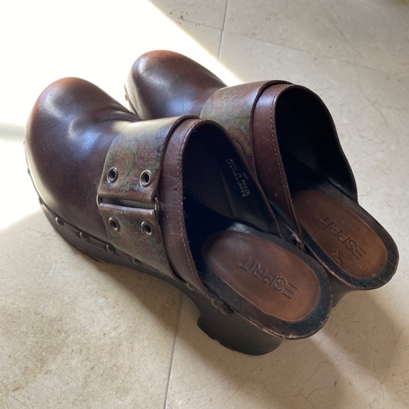Vintage Esprit Wooden Clogs - Picture 3 of 6